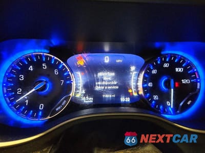 Zdjęcie 9 z 14 samochodu: 2020 CHRYSLER PACIFICA TOURING VIN:2C4RC1FG1LR222663 - miniatura