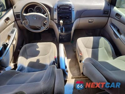 Zdjęcie 8 z 14 samochodu: 2006 TOYOTA SIENNA CE VIN:5TDZA29C36S410181 - miniatura