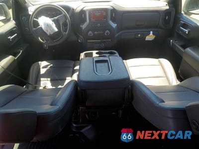 Zdjęcie 8 z 12 samochodu: 2023 CHEVROLET SILVERADO K1500 VIN:1GCPDAEK2PZ217462 - miniatura
