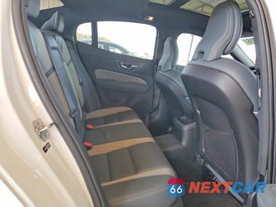Zdjęcie 10 z 12 samochodu: 2021 VOLVO S60 T8 RECHARGE R-DESIGN VIN:7JRBR0FM1MG095854 - miniatura
