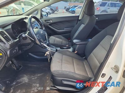 Zdjęcie 7 z 12 samochodu: 2015 KIA FORTE EX VIN:KNAFX4A81F5418190 - miniatura