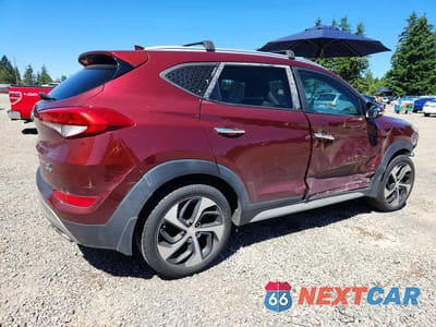 Trzecie zdjęcie samochodu z tyłu: 2017 HYUNDAI TUCSON LIMITED VIN:KM8J3CA25HU533779 - miniatura
