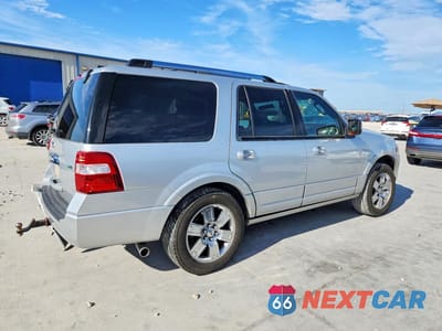 Trzecie zdjęcie samochodu z tyłu: 2010 FORD EXPEDITION LIMITED VIN:1FMJU2A50AEB62211 - miniatura
