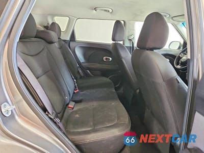 Zdjęcie 10 z 13 samochodu: 2016 KIA SOUL BASE VIN:KNDJN2A22G7369106 - miniatura