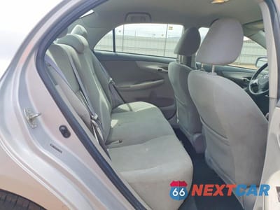 Zdjęcie 10 z 12 samochodu: 2010 TOYOTA COROLLA LE VIN:2T1BU4EE0AC196439 - miniatura