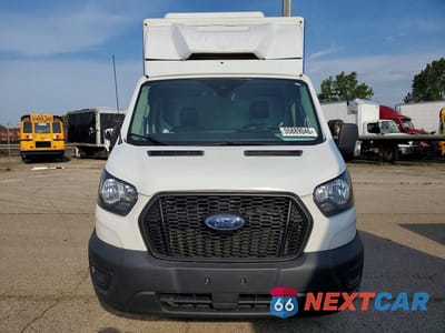 Piąte zdjęcie samochodu w środku: 2020 FORD TRANSIT DELIVERY TRUCK VIN:1FDBW5Z81LKA83388 - miniatura