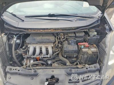 Zdjęcie 11 z 12 samochodu: 2013 HONDA FIT SPORT VIN:JHMGE8H6XDC038328 - miniatura