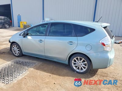 Drugie zdjęcie samochodu z przodu: 2014 TOYOTA PRIUS V FIVE VIN:JTDZN3EU1E3304658 - miniatura