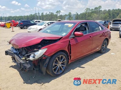 2017 TOYOTA CAMRY XSE 4T1BF1FK9HU674184 - główne zdjęcie licytacji z USA - miniatura