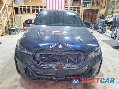 Piąte zdjęcie samochodu w środku: 2026 BMW X6 M60I VIN:5UX43EX06S9Y05283 - miniatura