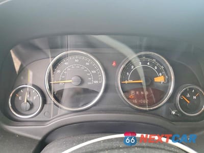 Zdjęcie 9 z 13 samochodu: 2014 JEEP COMPASS LATITUDE VIN:1C4NJCEB3ED856830 - miniatura