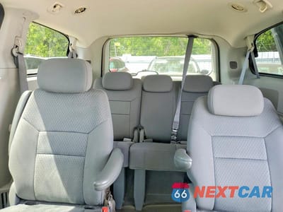 Zdjęcie 10 z 13 samochodu: 2010 DODGE GRAND CARAVAN SE VIN:2D4RN4DE0AR258017 - miniatura