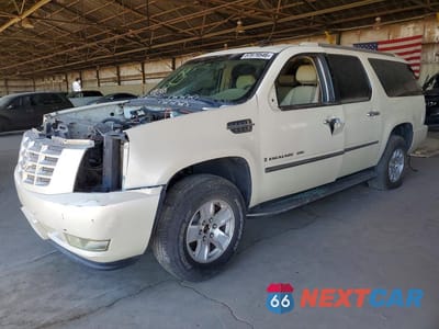 2008 CADILLAC ESCALADE ESV 1GYFK66808R245838 - główne zdjęcie licytacji z USA - miniatura