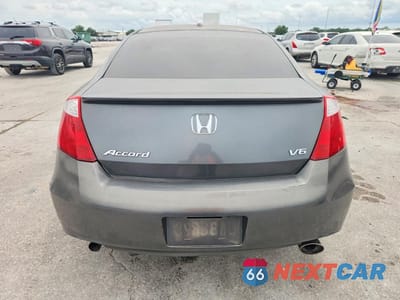Zdjęcie 6 z 12 samochodu: 2009 HONDA ACCORD VIN:1HGCS22859A010814 - miniatura