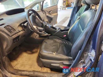 Zdjęcie 7 z 12 samochodu: 2011 TOYOTA PRIUS TWO VIN:JTDKN3DU9B1405957 - miniatura