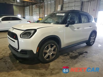 2025 MINI COUNTRYMAN S ALL4 WMZ23GA02S7R98623 - główne zdjęcie licytacji z USA - miniatura
