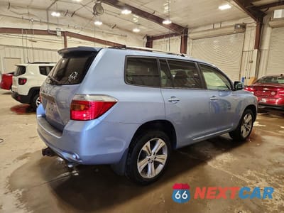 Trzecie zdjęcie samochodu z tyłu: 2008 TOYOTA HIGHLANDER SPORT VIN:JTEES43A182090413 - miniatura