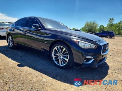 Czwarte zdjęcie samochodu z boku: 2018 INFINITI Q50 3.0T LUXE VIN:JN1EV7AR6JM437317 - miniatura