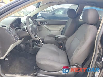 Zdjęcie 7 z 12 samochodu: 2005 FORD FOCUS ZX3 VIN:3FAFP31N45R156332 - miniatura