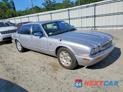 Czwarte zdjęcie samochodu z boku: 2001 JAGUAR VANDENPLAS VIN:SAJDA24C01LF35946 - miniatura