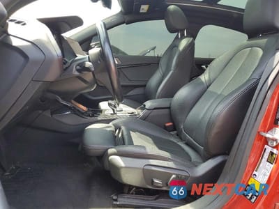 Zdjęcie 7 z 12 samochodu: 2021 BMW 228XI VIN:WBA73AK03M7H58162 - miniatura