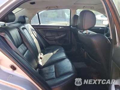 Zdjęcie 19 z 24 samochodu: 2004 HONDA ACCORD EX VIN:1HGCM66514A096004 - miniatura