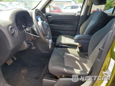 Zdjęcie 7 z 13 samochodu: 2012 JEEP PATRIOT VIN:1C4NJRBB4CD624208 - miniatura