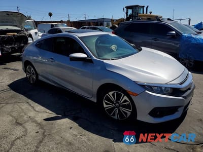 Czwarte zdjęcie samochodu z boku: 2017 HONDA CIVIC EX VIN:2HGFC3B38HH354223 - miniatura