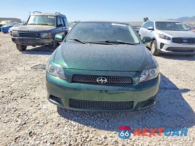 Piąte zdjęcie samochodu w środku: 2005 SCION TC BASE VIN:JTKDE177050027968 - miniatura