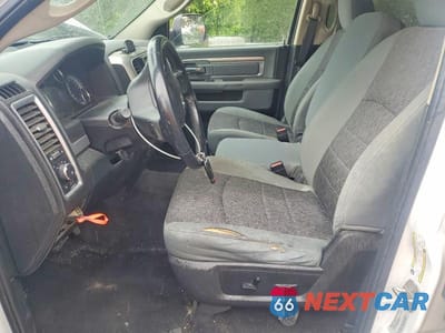Zdjęcie 7 z 12 samochodu: 2016 RAM 1500 SLT VIN:3C6RR7LT1GG207070 - miniatura