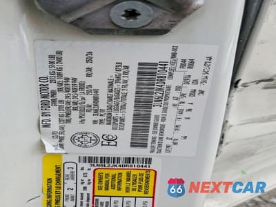 Zdjęcie 12 z 12 samochodu: 2013 LINCOLN MKZ VIN:3LN6L2JK4DR810441 - miniatura