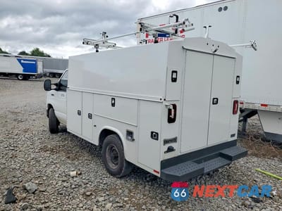 Drugie zdjęcie samochodu z przodu: 2024 FORD ECONOLINE E350 SUPER DUTY CUTAWAY VAN VIN:1FDWE3FN0RDD11462 - miniatura