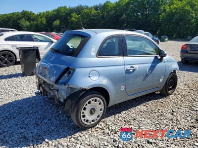 Trzecie zdjęcie samochodu z tyłu: 2015 FIAT 500 POP VIN:3C3CFFAR7FT507585 - miniatura