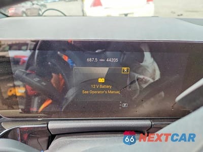 Zdjęcie 9 z 13 samochodu: 2022 MERCEDES-BENZ GLA 250 4MATIC VIN:W1N4N4HBXNJ383455 - miniatura