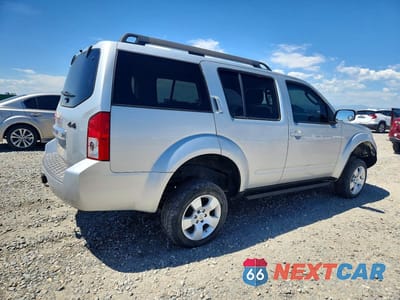 Trzecie zdjęcie samochodu z tyłu: 2008 NISSAN PATHFINDER S VIN:5N1AR18B18C620030 - miniatura