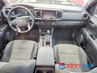 Zdjęcie 8 z 13 samochodu: 2022 TOYOTA TACOMA TRD SPORT VIN:3TMCZ5AN6NM458043 - miniatura