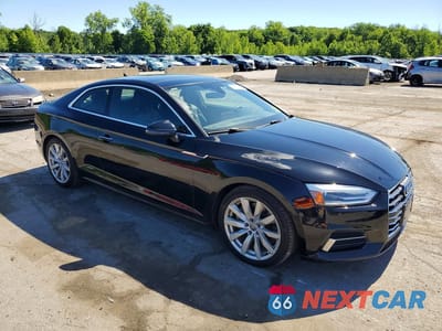 Czwarte zdjęcie samochodu z boku: 2018 AUDI A5 PREMIUM VIN:WAUNNAF55JA082171 - miniatura