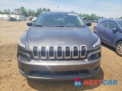 Piąte zdjęcie samochodu w środku: 2015 JEEP CHEROKEE LATITUDE VIN:1C4PJMCS2FW509741 - miniatura
