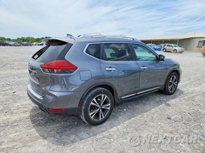 Trzecie zdjęcie samochodu z tyłu: 2017 NISSAN ROGUE S VIN:5N1AT2MT4HC773040 - miniatura
