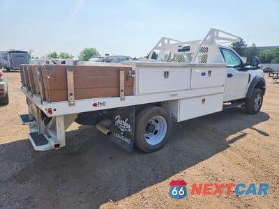 Trzecie zdjęcie samochodu z tyłu: 2020 FORD F450 SUPER DUTY VIN:1FDUF4GNXLDA09449 - miniatura