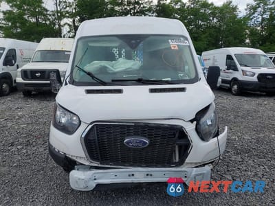 Piąte zdjęcie samochodu w środku: 2023 FORD TRANSIT T-250 VIN:1FTBR2C89PKB88270 - miniatura