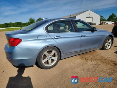 Trzecie zdjęcie samochodu z tyłu: 2015 BMW 328 XI SULEV VIN:WBA3B5C57FF959412 - miniatura