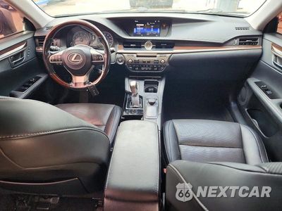 Zdjęcie 8 z 12 samochodu: 2016 LEXUS ES 350 VIN:JTHBK1GG5G2214281 - miniatura