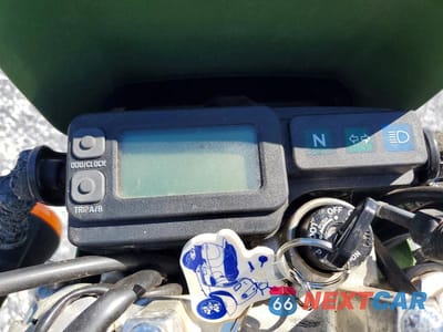 Zdjęcie 7 z 9 samochodu: 2001 KAWASAKI KL250 G VIN:JKAKLMG151A024855 - miniatura