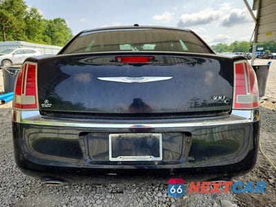 Zdjęcie 6 z 12 samochodu: 2013 CHRYSLER 300C VIN:2C3CCAETXDH538000 - miniatura
