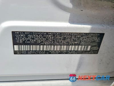Zdjęcie 12 z 12 samochodu: 2016 LEXUS IS 200T VIN:JTHBA1D28G5031211 - miniatura