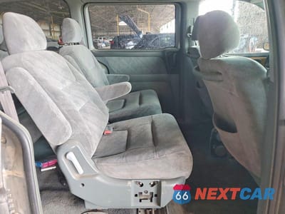 Zdjęcie 11 z 13 samochodu: 2002 HONDA ODYSSEY EX VIN:2HKRL18632H522043 - miniatura