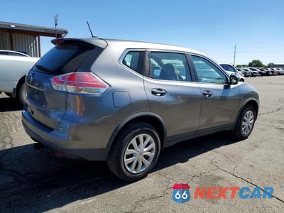 Trzecie zdjęcie samochodu z tyłu: 2016 NISSAN ROGUE S VIN:KNMAT2MV0GP621740 - miniatura