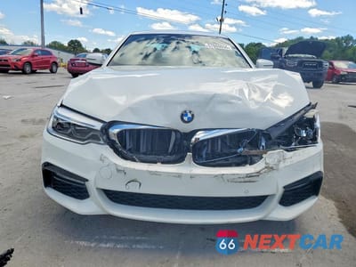 Piąte zdjęcie samochodu w środku: 2017 BMW 540 VIN:WBAJE5C38HG915879 - miniatura