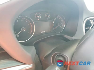 Zdjęcie 9 z 12 samochodu: 2018 BUICK ENCLAVE PREMIUM VIN:5GAERCKWXJJ249417 - miniatura